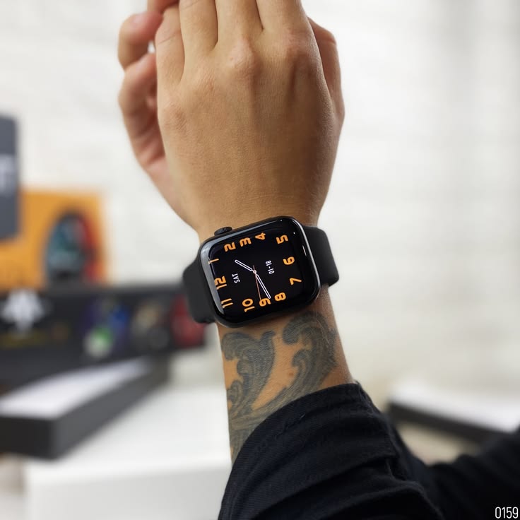 Рабочее место мастера по ремонту часов и smart watch